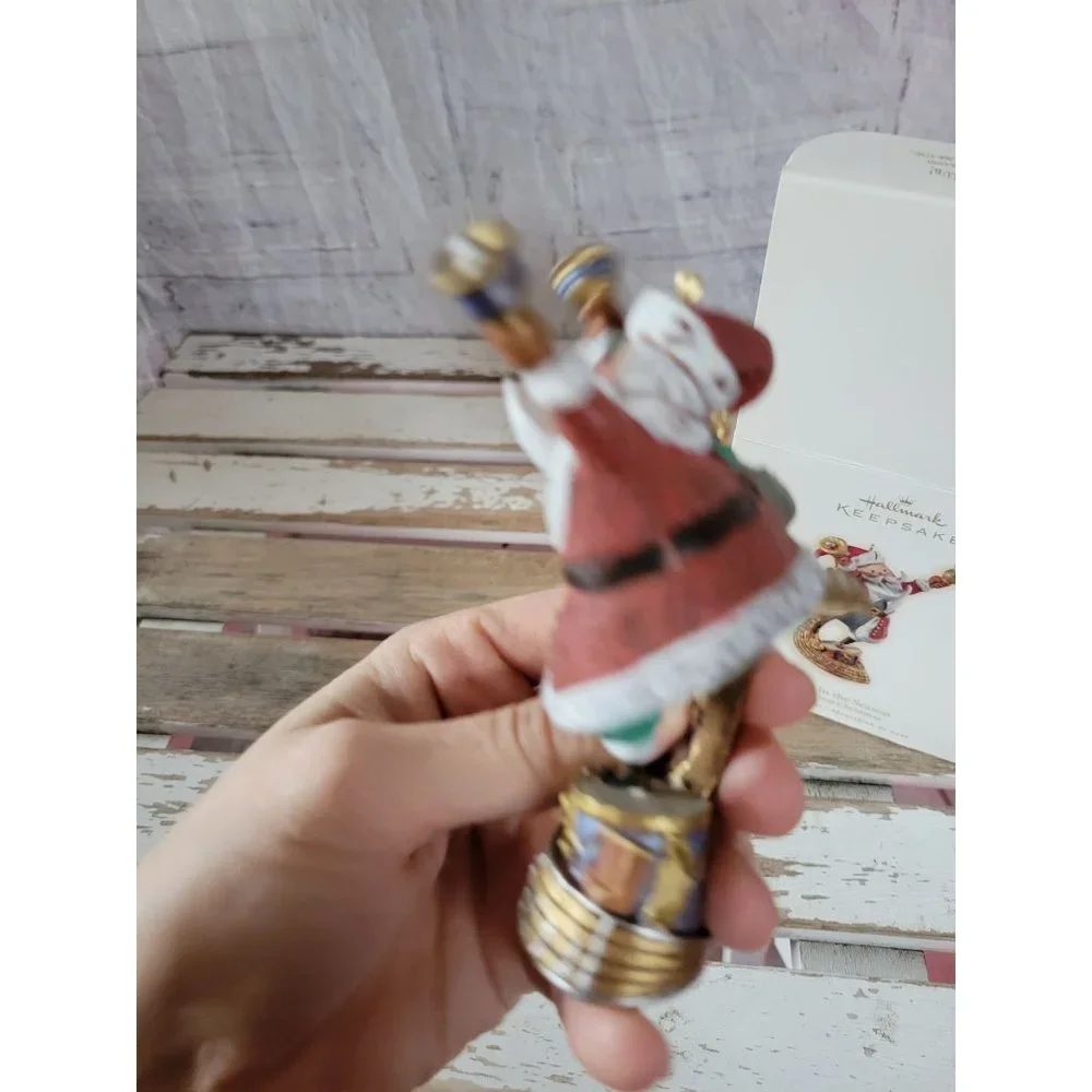 Hallmark ringing in the season Santa Claus 2008 ornament bell music Xmas holiday
